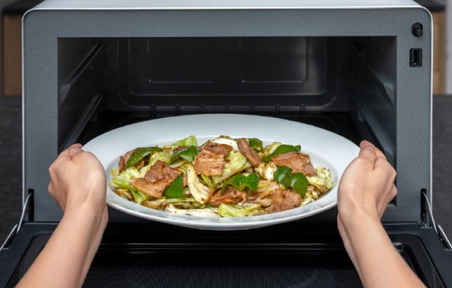 �����ׁE64��X�s�[�h�Z���T�[