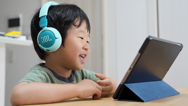 ŋߑĂqǂpwbhzƂ́HJBL Junior 320BTĂ݂