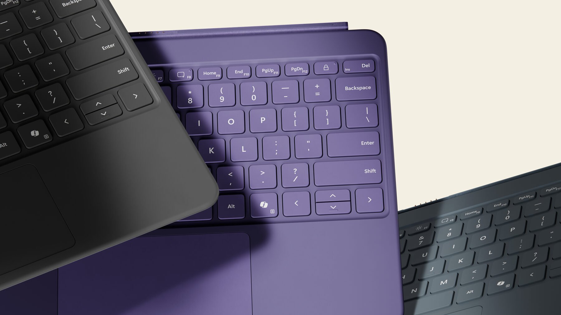 Surface Pro 12 �C���` �L�[�{�[�h�𑕒�������Ԃ̃C���[�W