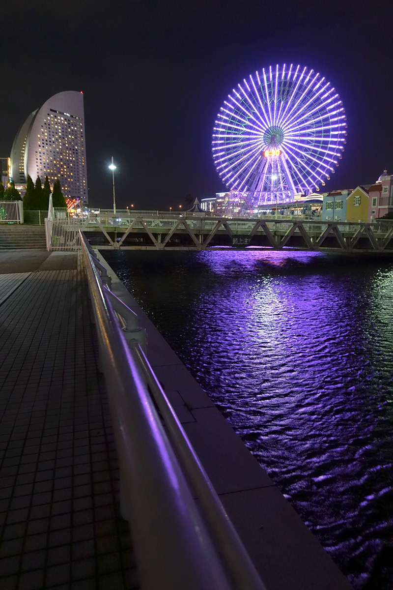 �\�j�[ �T�C�o�[�V���b�g DSC-RX100M4�@���ʃ��|�[�g