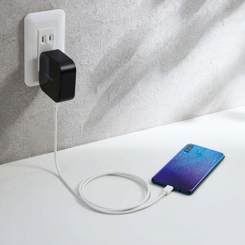 �[�d��f�[�^�]�����ł���USB2.0�P�[�u��