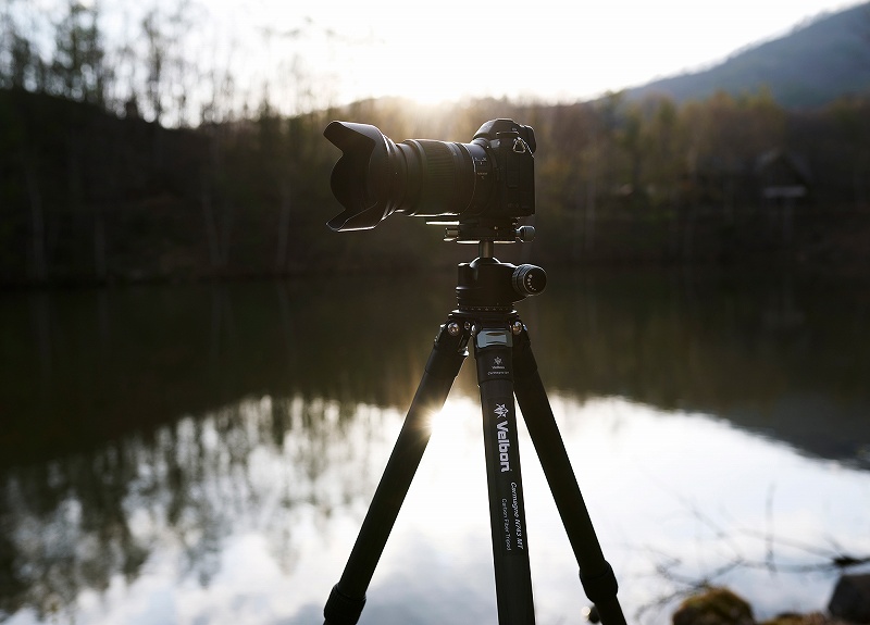 �G���x�[�^�[���X�ɂ�荄���Ɖ�����啝�Ɍ��コ�����n�C�G���h�J�[�{���O�r�B�d�ʋ��@�ތ����̋r�a32.5mm�^�C�v