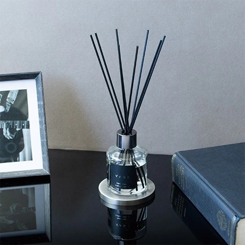 �o�[�O �A�N�A�~���Q