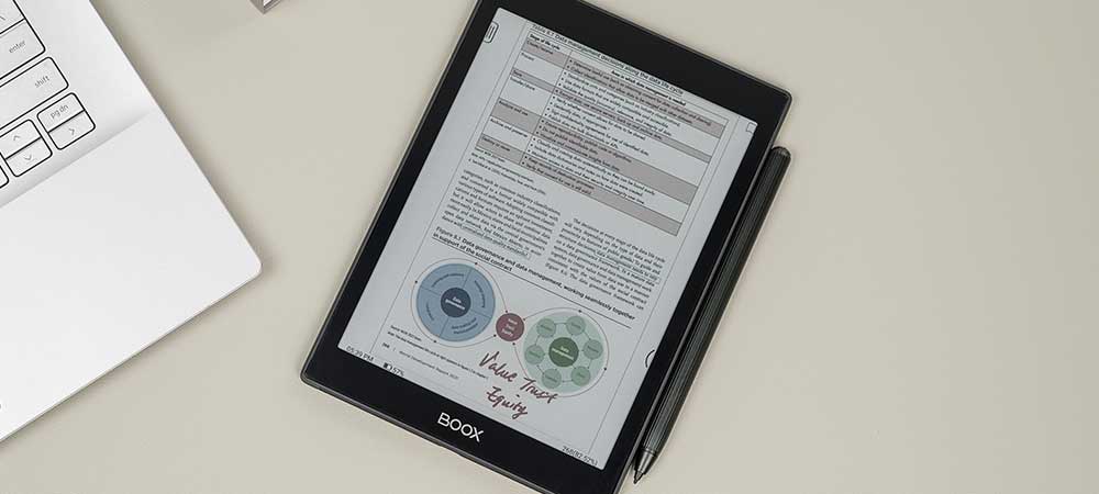 �ڂɗD�����J���[E-ink����