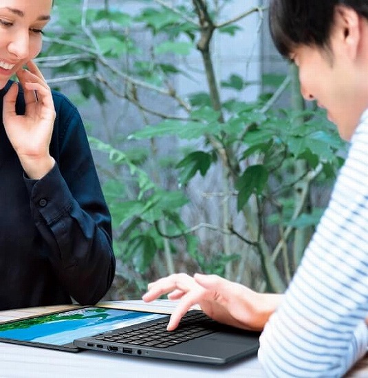 ������ʂ������Ȃ���A�O���[�v���[�N��