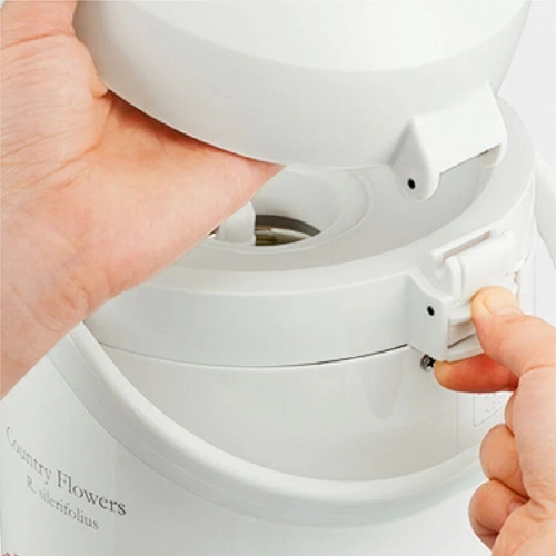 ���E����Ԃ��Ȃ̂ŁA�����̂�����ꂪ���N���N