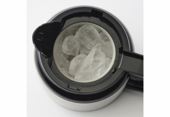 10�t�p�͕ۉ��ɗD�ꂽ�^���d�\���̃X�e�����X�|�b�g