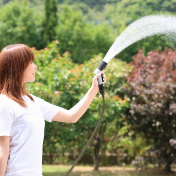 �{�f�B���������̎U���m�Y��