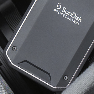 �v���~�A���ȃf�U�C��