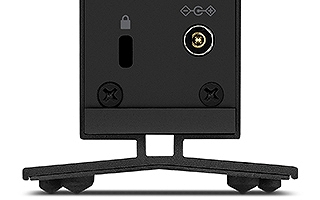 �Z�L�����e�B�X���b�g�𑕔�