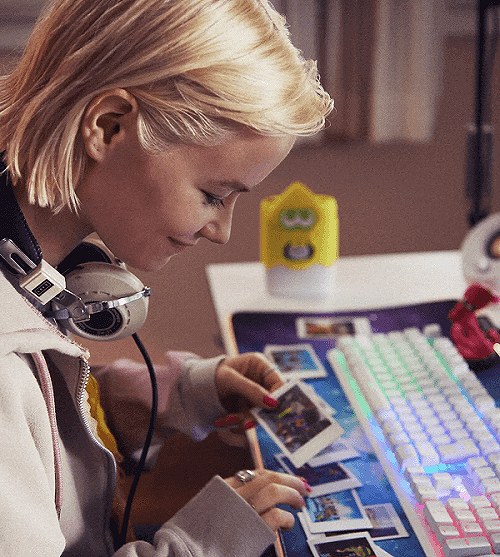 INSTAX mini Link 2�@�v�����g���y����