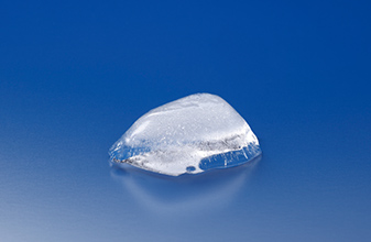 �傫���X�łЂƖ��Ⴄ�ӎނɁA�召�ؑ֐��X�A�A�C�X���[��