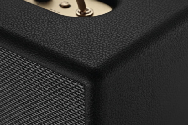 �T�X�e�i�u���ȃA�v���\�`