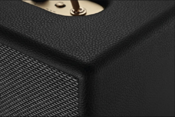 �T�X�e�i�u���ȃA�v���\�`