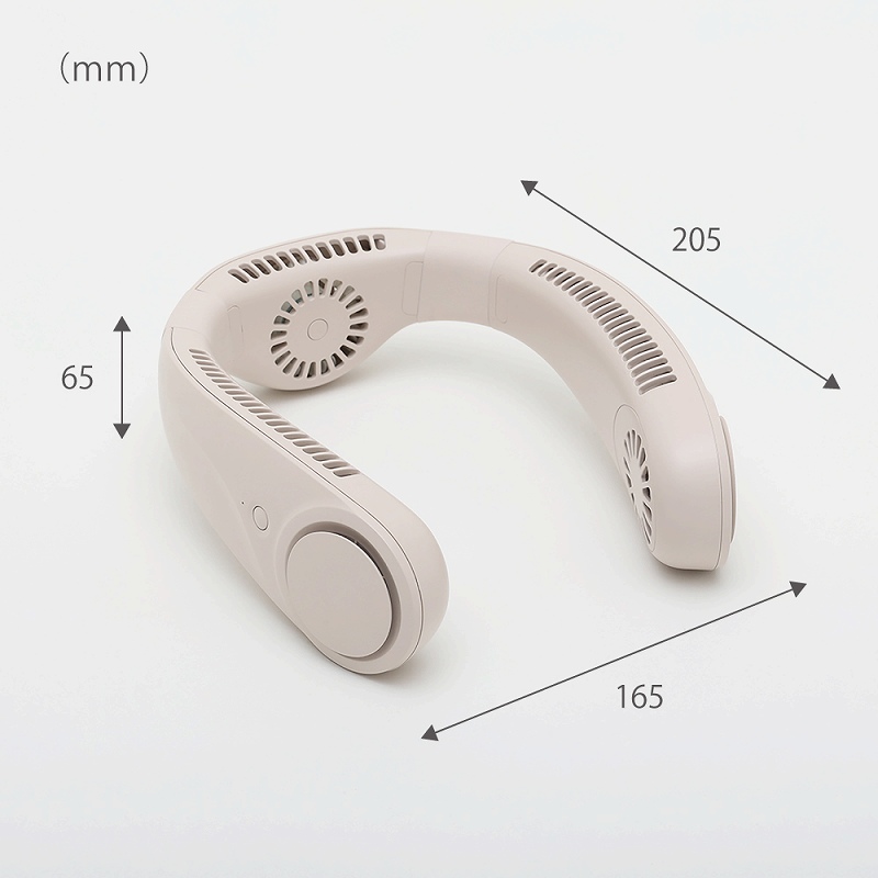 ���E�{��̌��3�����ɃV���b�R�t�@������