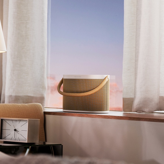 �A�E�g�h�A�A�N�e�B�r�e�B�[�ɂ��œK