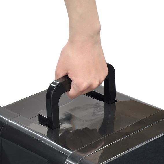 �����^�тɕ֗��ȃn���h���t��