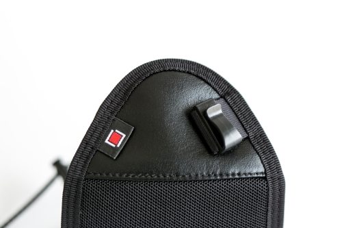 �J�����w�ʃv���e�N�^�[�@ACAM85BLK�@�^�t�Ő��ɋ���