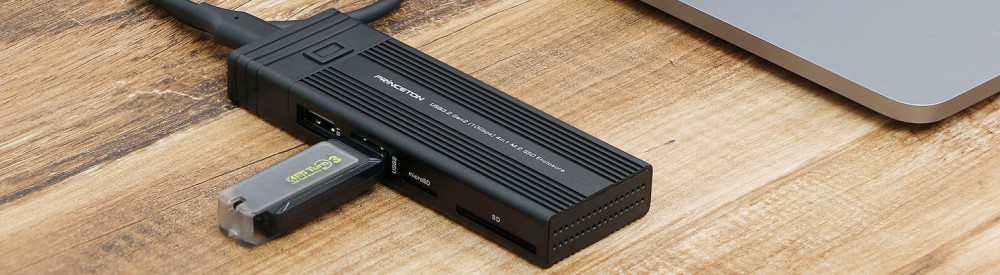 4in1�J�[�h���[�_�[�@�\�t���|�[�^�u��SSD