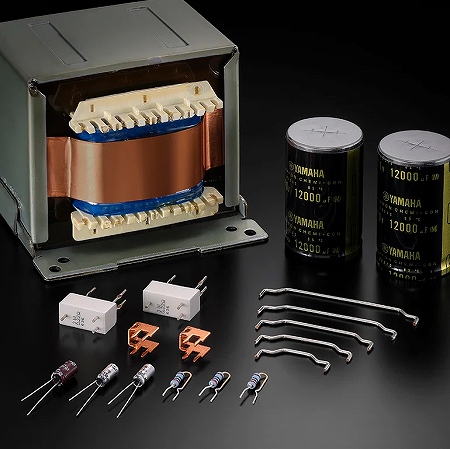 ���y���\����[�߂�A���N�̒m���ƌo�����������Č��I�����������p�[�c