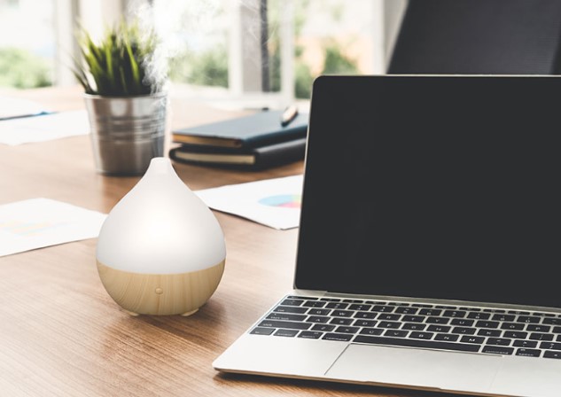 �p�\�R����USB�|�[�g��USB-AC�A�_�v�^�A���o�C���o�b�e���[�ɑΉ�