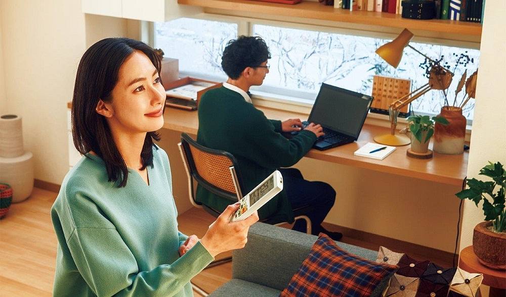 ���G�R�X�^�[�g��