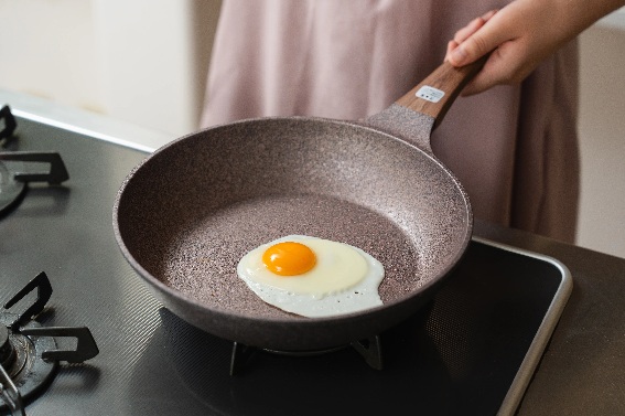 �y���e�L�o���A 28cm�[�^ IH�Ή��z����L���X�g�\��