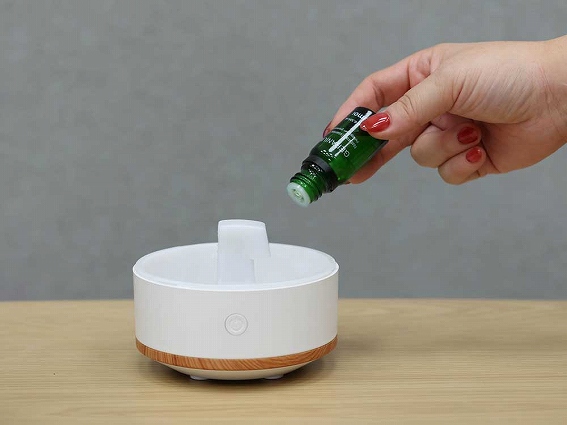 �A���}�f�B�t���[�U�[