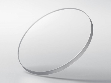 �������F�����ւ�T�t�@�C�A�K���X