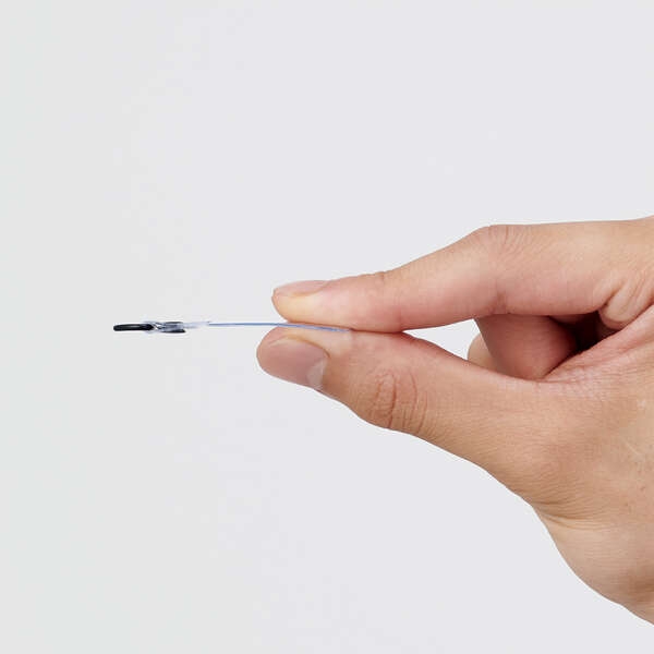 0.6mm�̔��^�̃X�g���b�v�V�[�g