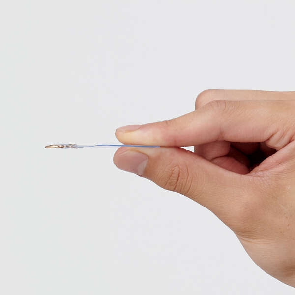 0.6mm�̔��^�̃X�g���b�v�V�[�g