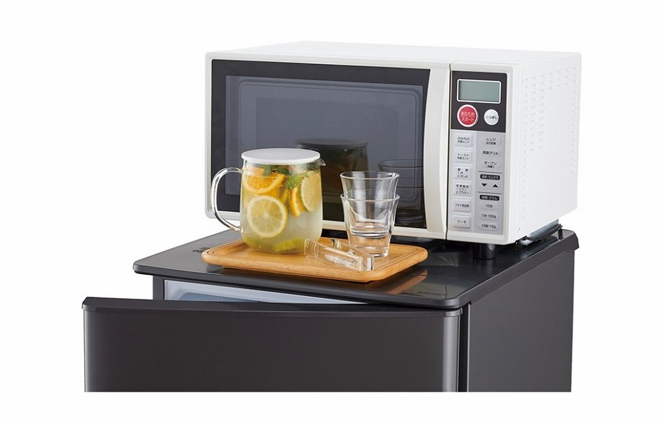 �ϔM(��100��)�̃g�b�v�e�[�u��