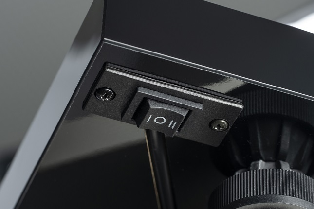 ��]���ؑփX�C�b�`