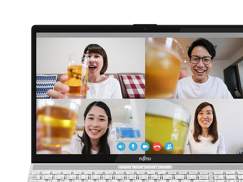 ���������K�ɂ�����@15.6�^���C�h �I�[���C�������m�[�gPC