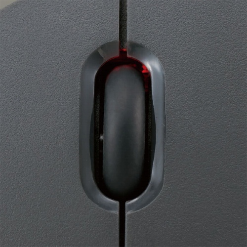 �d���X�C�b�`�E�d�r�c�ʕ\�������v��{�̏�ʂɓ���