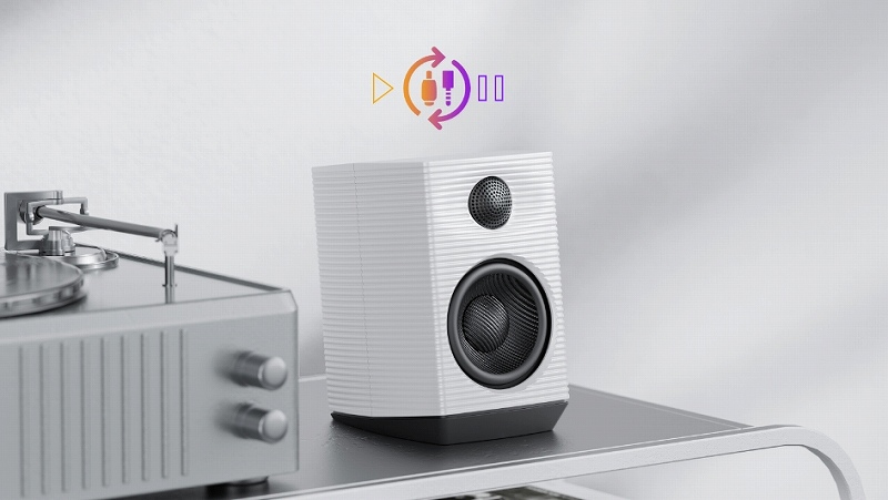 �X�^���o�C�@�\�𓋍ڂ��A���p�ɍ��킹�Ď����I�ɋN��