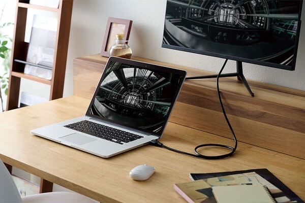 �ő�4K/60Hz�𑜓x�Ή� �C�[�T�l�b�g�Ή��v���~�A���n�C�X�s�[�hHDMI&reg;�P�[�u��