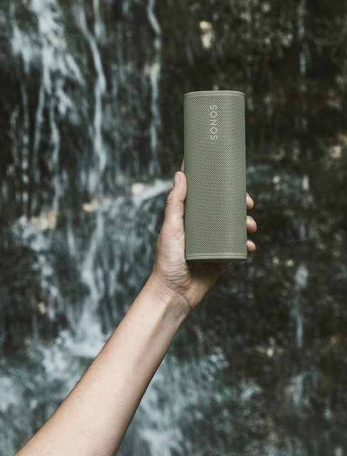 �^�t�Ȃ̂ŃA�E�g�h�A�ɂ��҂����� 