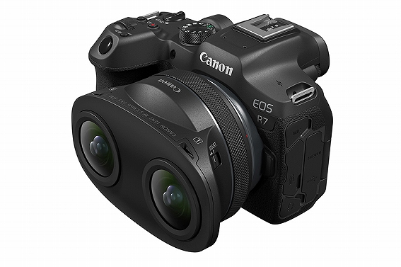 �Ή��J�����Ƃ̑g�ݍ��킹��3D VR�B�e���\