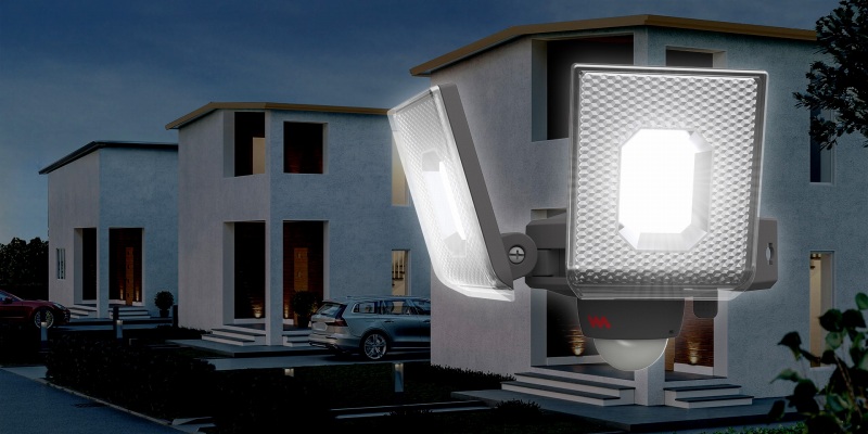 7.5W&times;2���X���C�h�^LED�Z���T�[���C�g