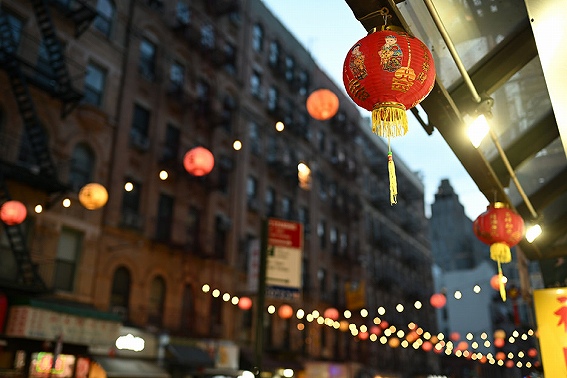 �œ_�����F35mm�@�V���b�^�[�X�s�[�h�F1/20�b�@�i��Ff/2�@ISO�F100�@�t�H�[�}�b�g�F�t���T�C�Y/FX�t�H�[�}�b�g  &copy; Gabriela Herman