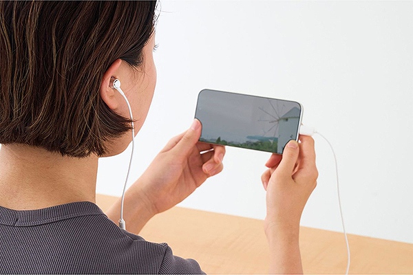 �����Ɖf���̃Y�������Ȃ��L���ڑ��^�C�v