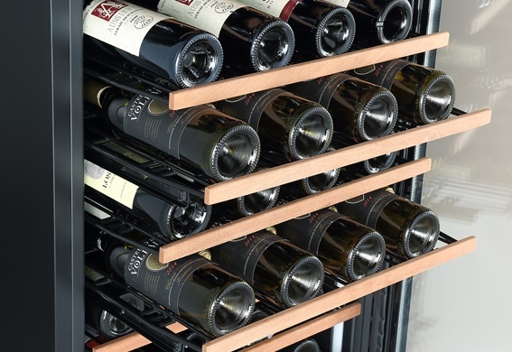 2��ނ̃X���C�h���b�N�����݂ɔz�u