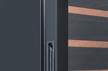 �T�C�h�K�[�h���ڂ̔��ň��S��������