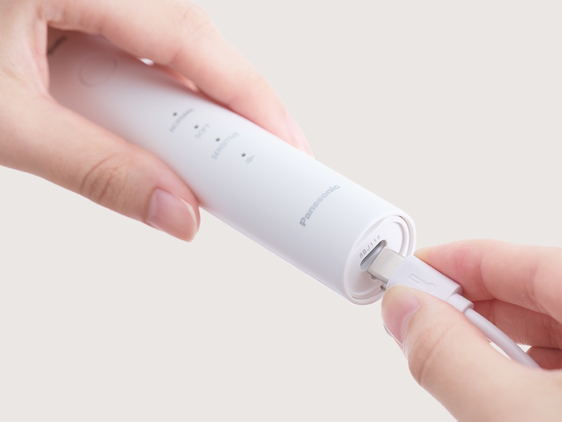 �[�d��s�v�̃_�C���N�gUSB�[�d