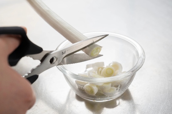 �y���a�H�� ���e�L�o�T�~�z���肵���؂ꖡ�̌��ƂȂ�uW�M�U�n�v