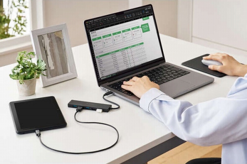 �}�E�X/�L�[�{�[�h/USB�����������܂Ƃ߂Đڑ�