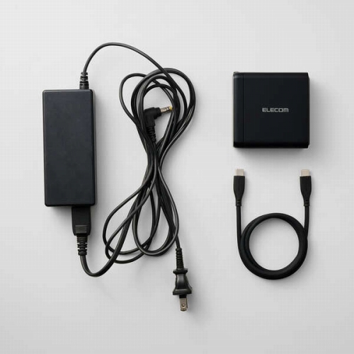 16�C���`MacBook Pro�ɓ�����140W�d���A�_�v�^�[�̑�ւƂ��Ďg�p�\