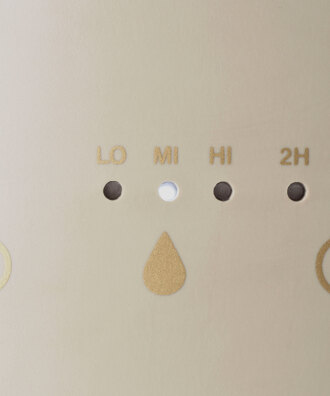 �����ʂ�Lo=��100ml/h�AMi=��200ml/h�AHi=��400ml/h��3�i�K�Œ��߂ł��܂��B