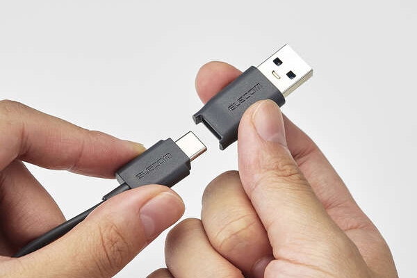 USB-A�ϊ��A�_�v�^�[�t��